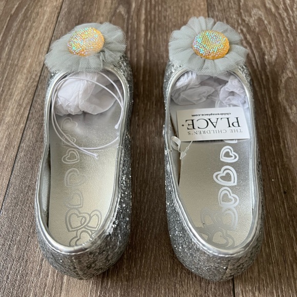 The Children’s Place Ballet Flats - Picture 3 of 5
